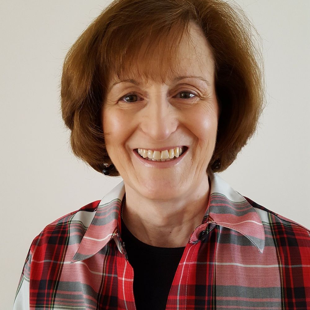 Meet your Posher, Laurie